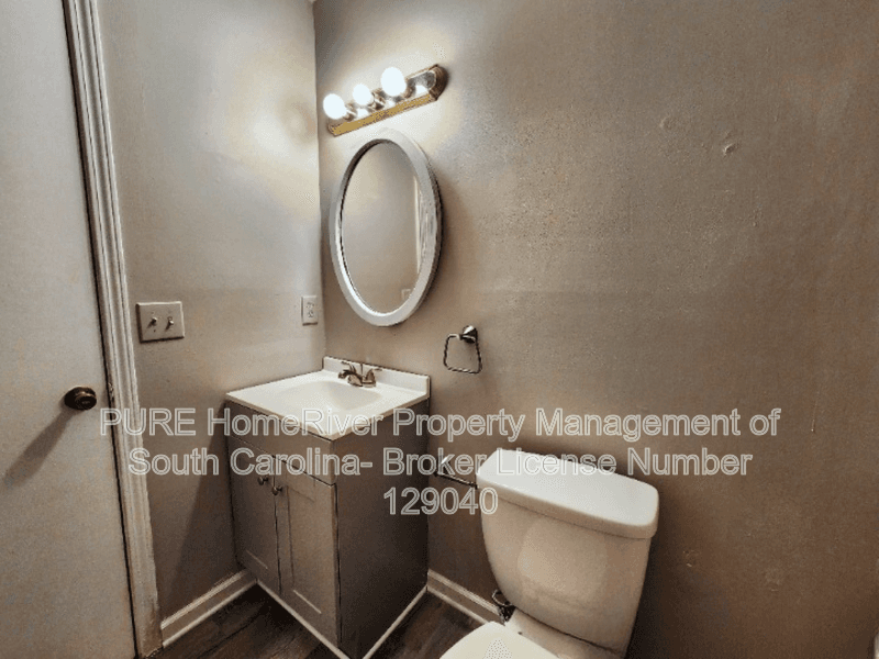 Columbia Condo: 108 Springwoods Lake Pt