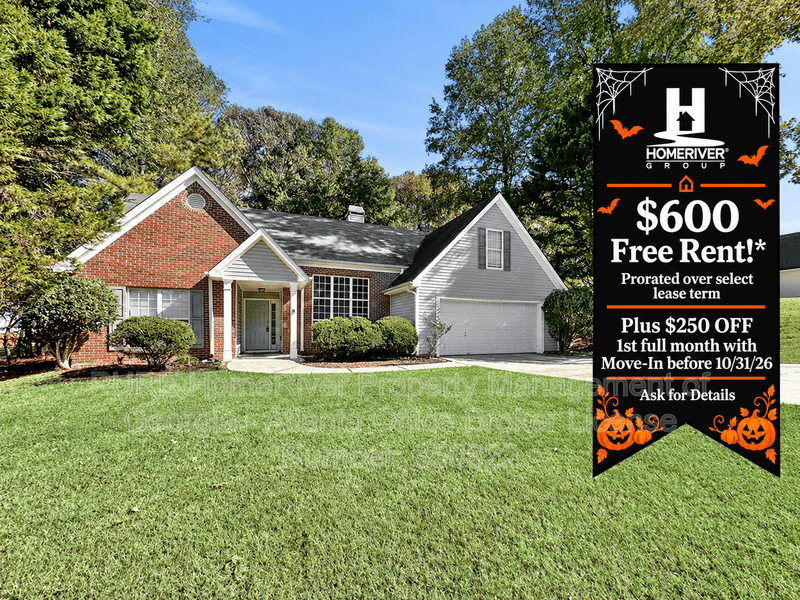 Fayetteville House: 130 Hibiscus Trl