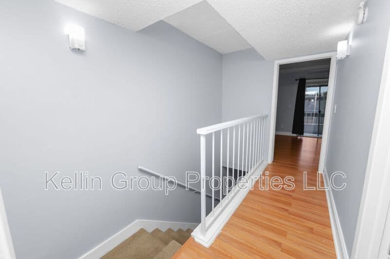 Tampa Townhome: 2862 Somerset Park Dr