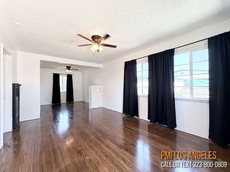 Los Angeles House: 928 East 102nd Street