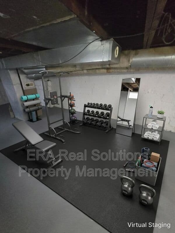 Columbus Condo: 2557 Sullivant Ave
