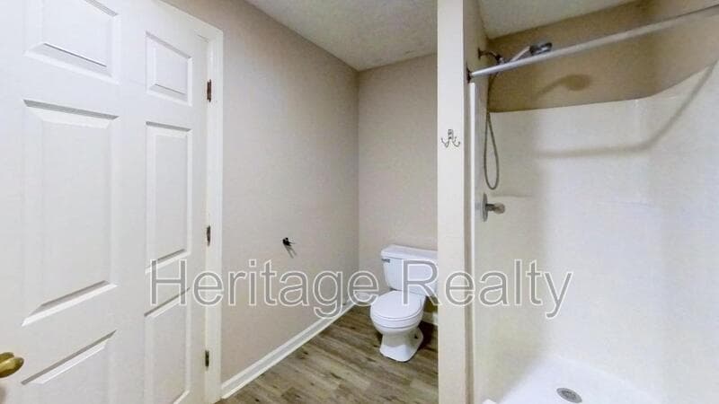 Knoxville House: 10503 Haleyford Lane