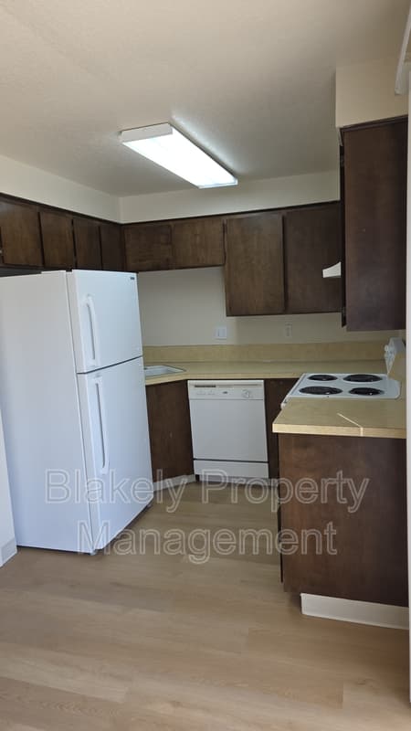 Nampa Condo: 211 East Bird Avenue - B