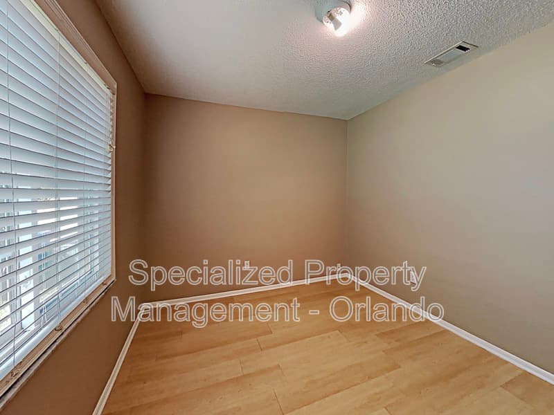 Ocoee House: 1519 Prairie Lake Blvd