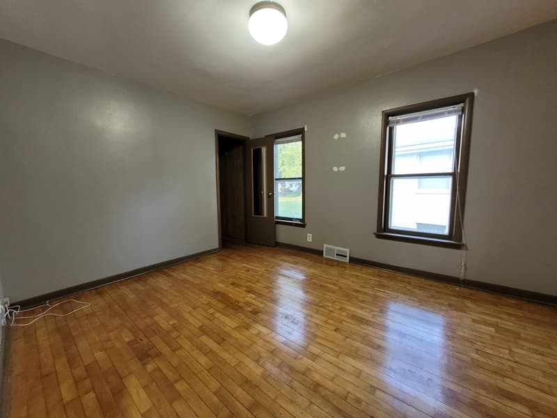 Wrightstown House: 806 Main Street