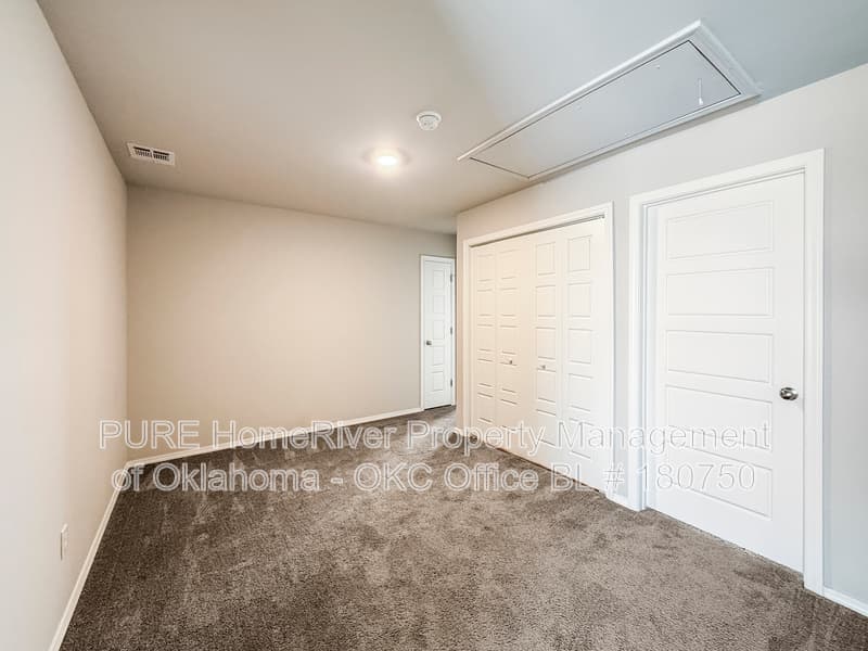 Oklahoma City House: 10332 NW 18th St