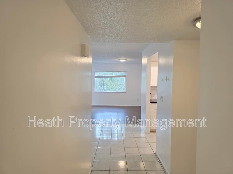Clearwater Condo: 605 N Keene Rd