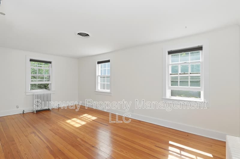 Princeton House: 4521 Province Line Rd