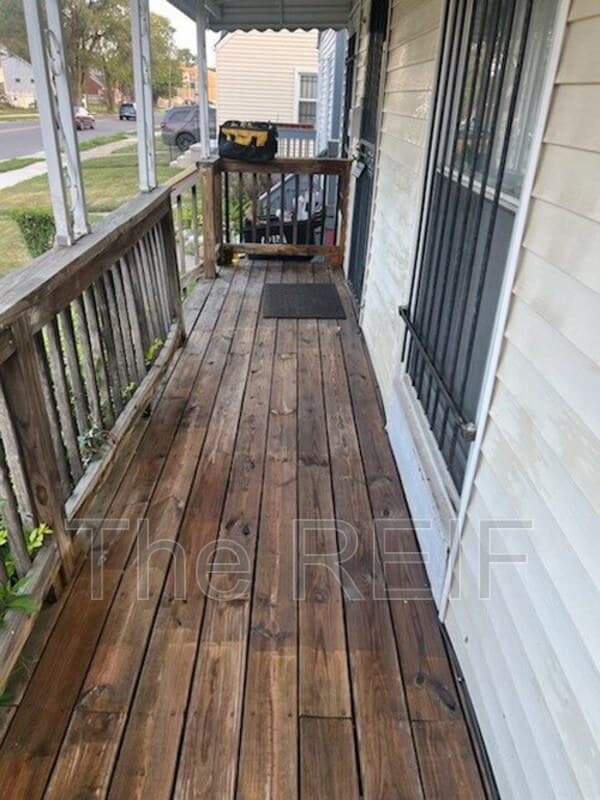 Detroit House: 19227 Ryan Road