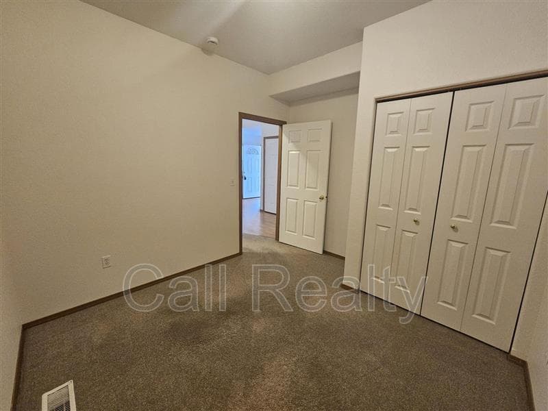 Airway Heights Condo: 823 S Russell St