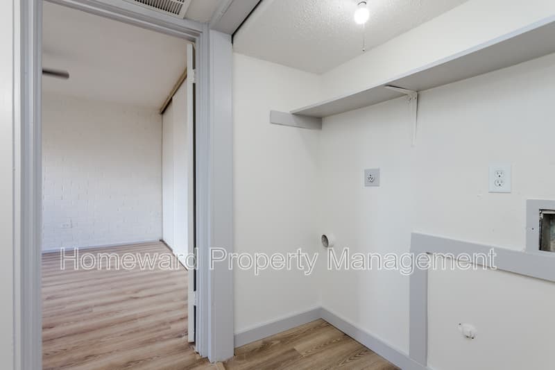 Carrollton Condo: 2026 Via Ballena - 1