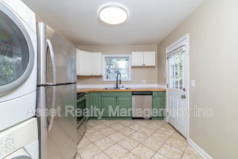 Maryville House: 203 Coleman Street