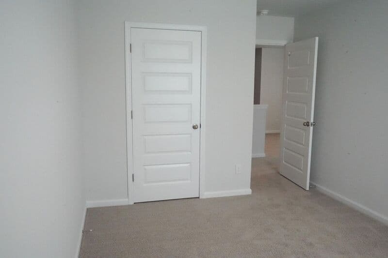 Bloomingdale House: 418 Coconut Dr