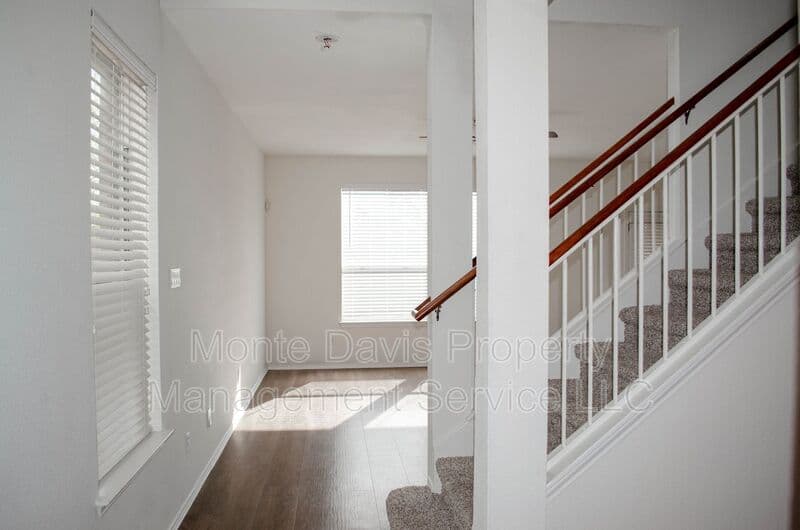 Austin House: 14213 Willow Tank Drive