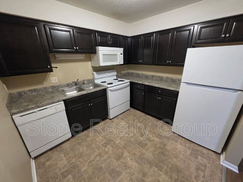 Terre Haute Condo: 4480 S Sioux St