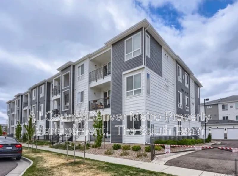 Denver Condo: 6153 North Ceylon Street
