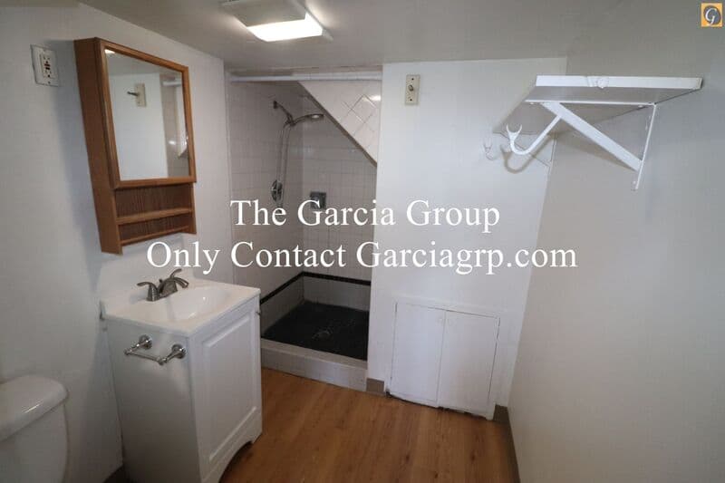 Portland House: 3515 NE 90th Ave