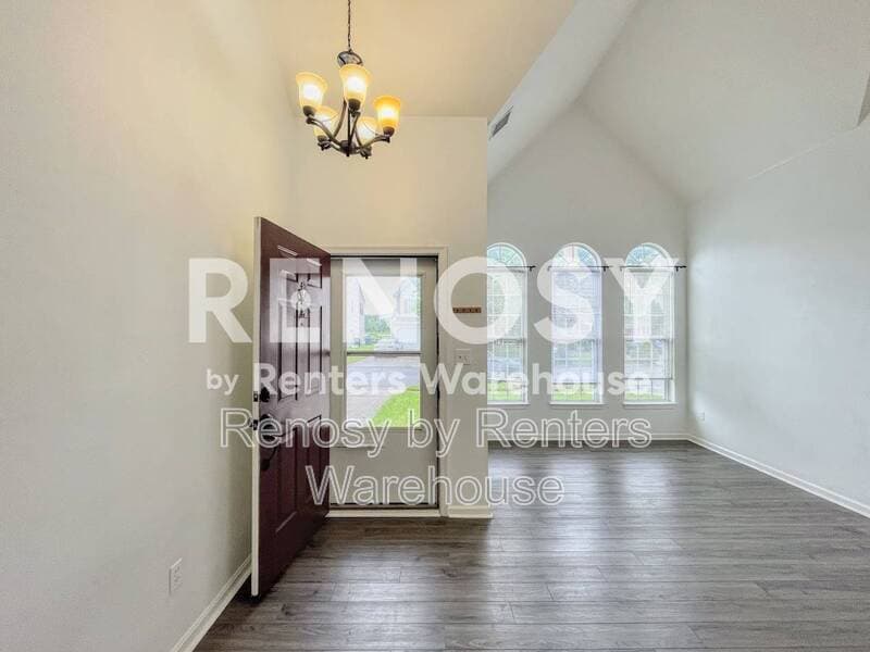 Virginia Beach House: 3548 Light Horse Loop