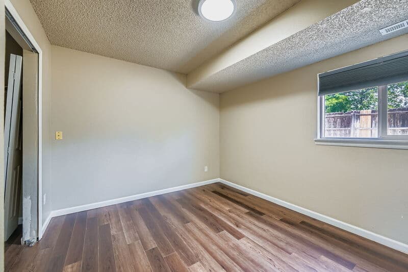 Fountain Condo: 6654 Provincial Drive