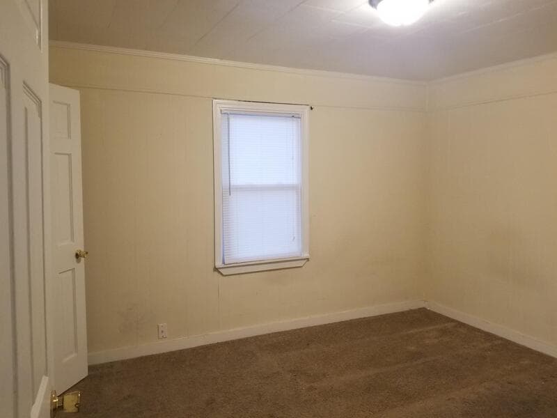 Winder House: 302 Atlanta Highway Southeast