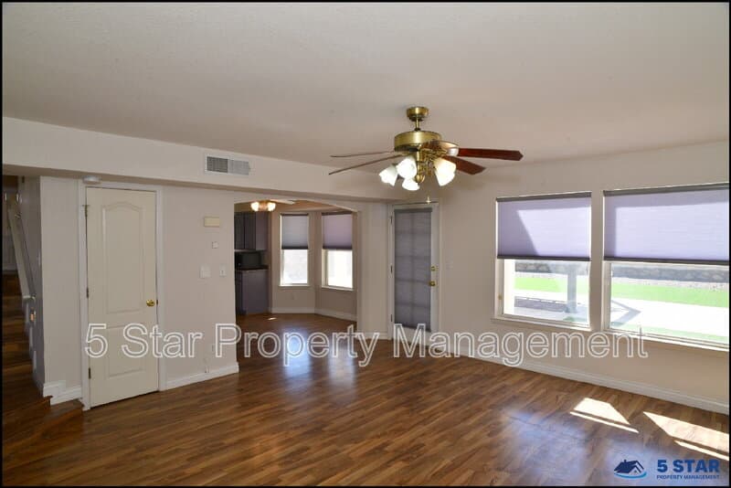 El Paso House: 12062 Ben Proctor Dr