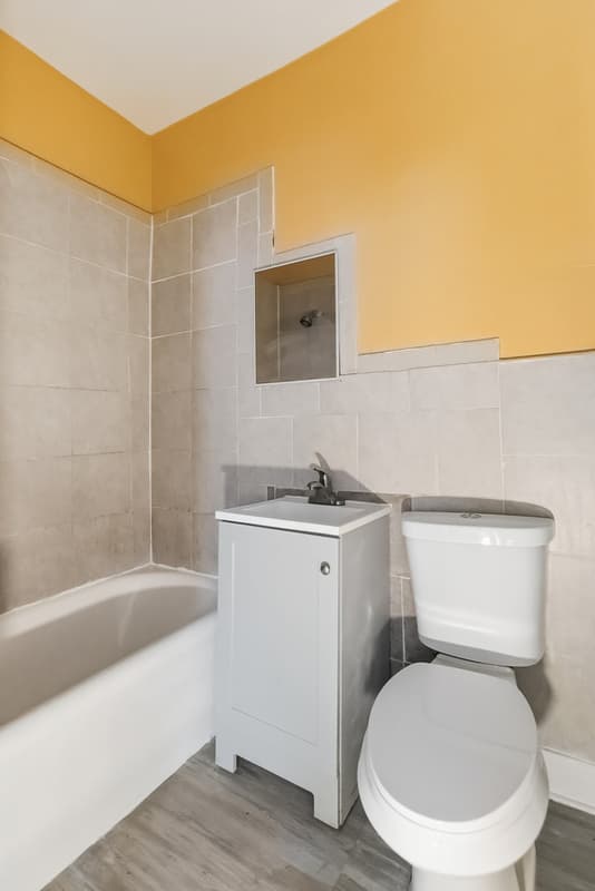 Irvington Condo: 16 Montrose Terrace