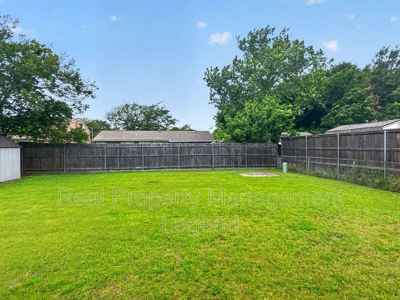 Crowley House: 109 N. Heights Drive