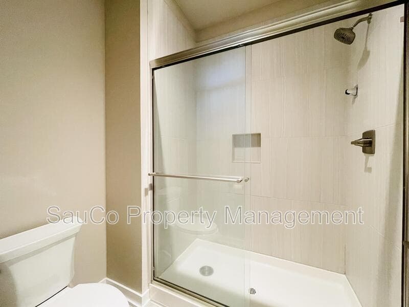 Beaverton House: 17153 SW Woodpecker Ln