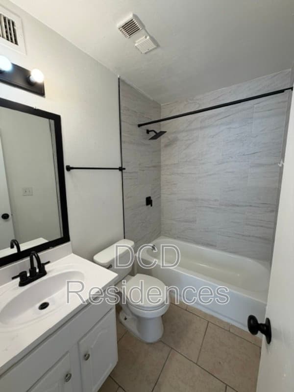 Sanford Condo: 3202 S Orlando Dr