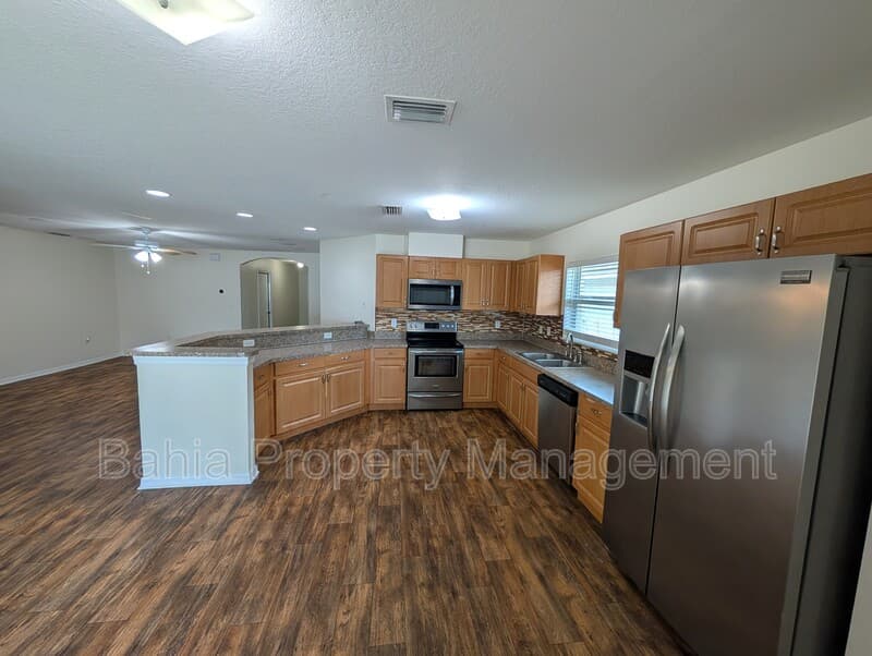 Ruskin House: 1122 Shared Passion St