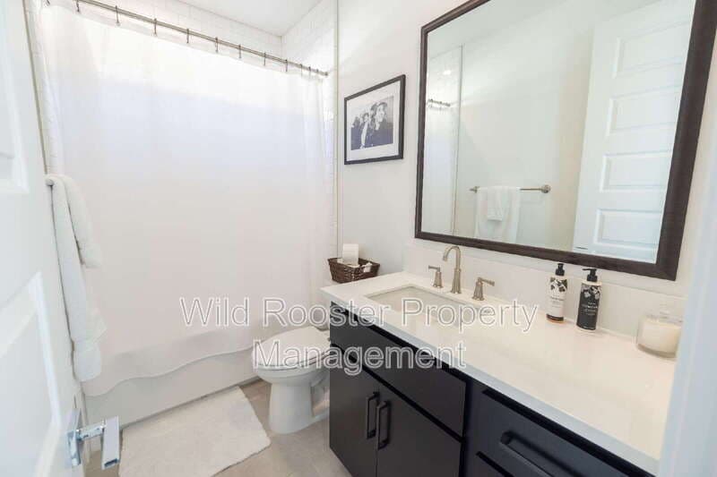 Sacramento House: 3500 Forney Way
