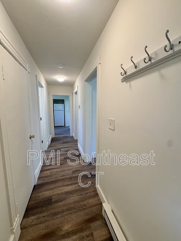 New London Condo: 7 Griswold Court