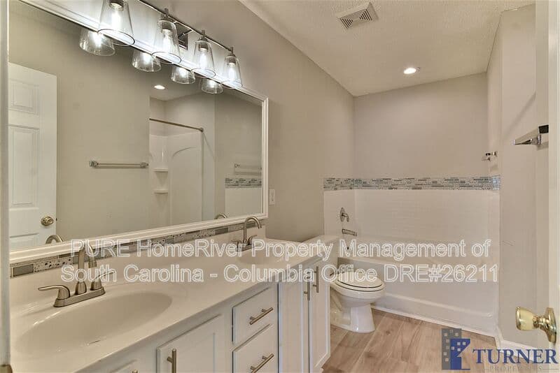 Chapin House: 125 Baltic Ct