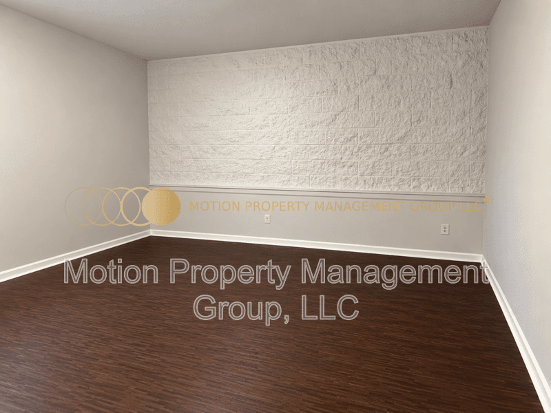 Chattanooga House: 6918 Northside Drive