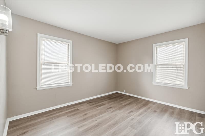 Toledo House: 602 California Blvd