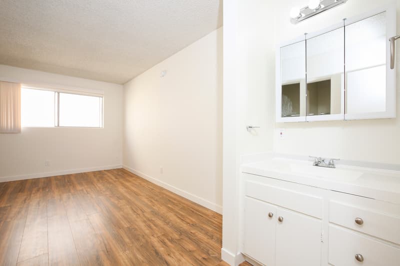 Los Angeles Condo: 12456 Culver Boulevard - 10