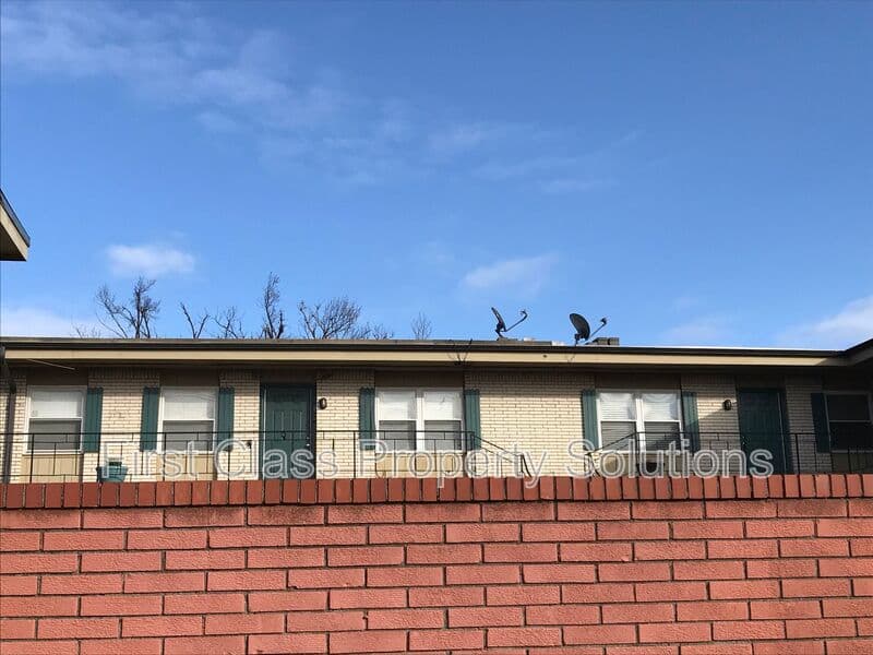 Oklahoma City House: 1731 NW 32nd St