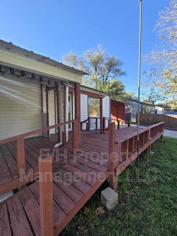Wichita House: 6525 A Street
