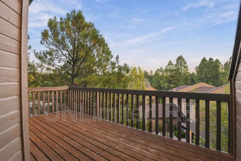 Flagstaff Townhome: 2350 North Whispering Pines Way