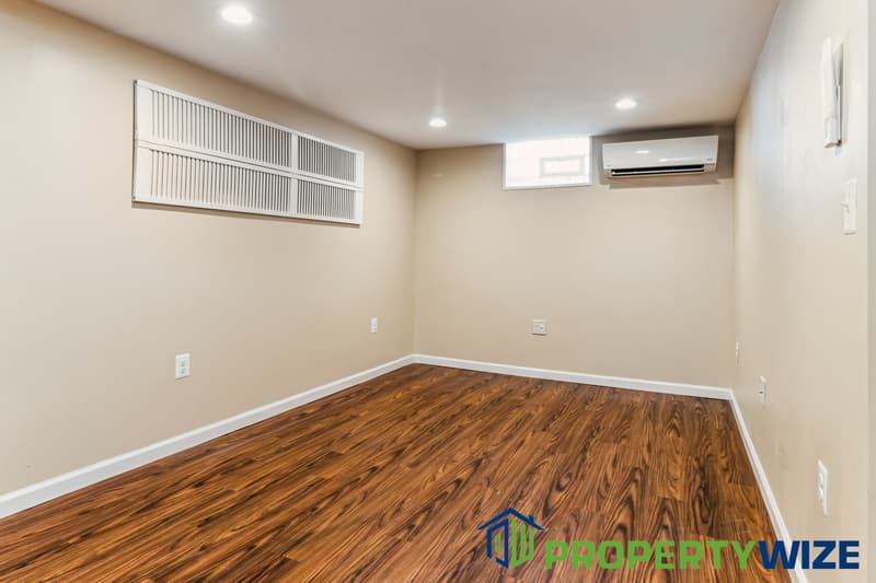 Baltimore Condo: 516 Beaumont Ave