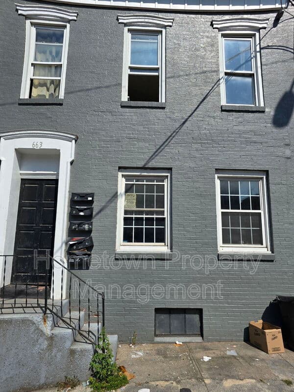 York Condo: 663 East Market Street