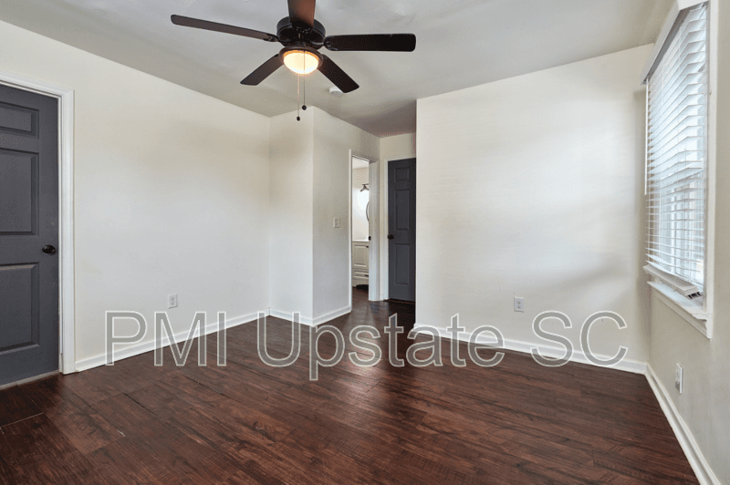 Greenville House: 79 Allen Street