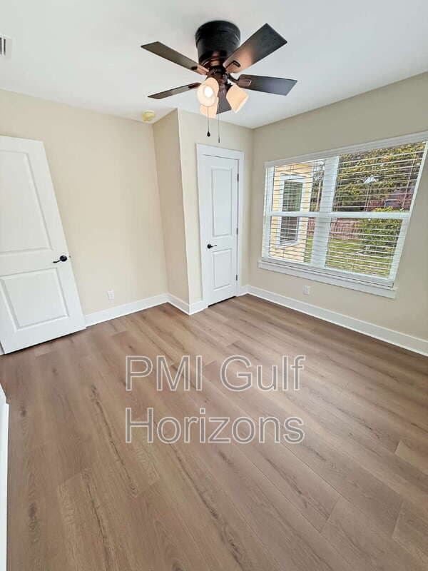 Pensacola House: 239 North K Street