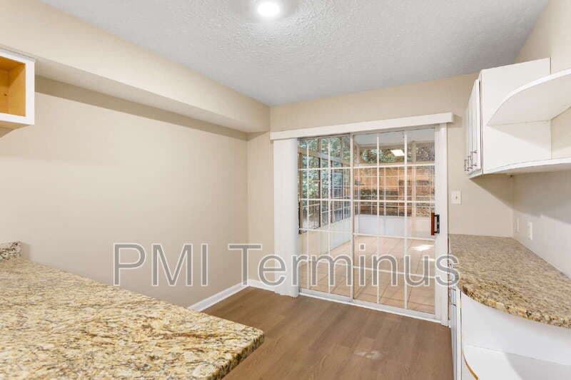 Marietta Townhome: 2672 Moss Lane