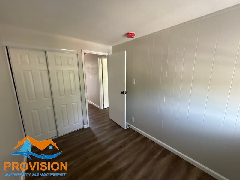 Baltimore Townhome: 2921 Freeway