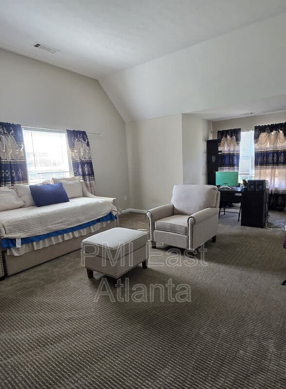 Covington House: 70 Desota Drive