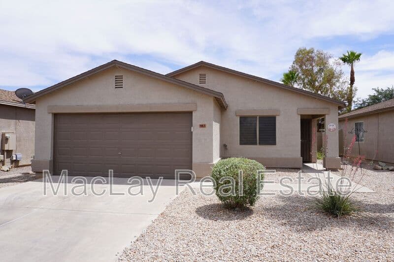 San Tan Valley House: 983 E Denim Trail
