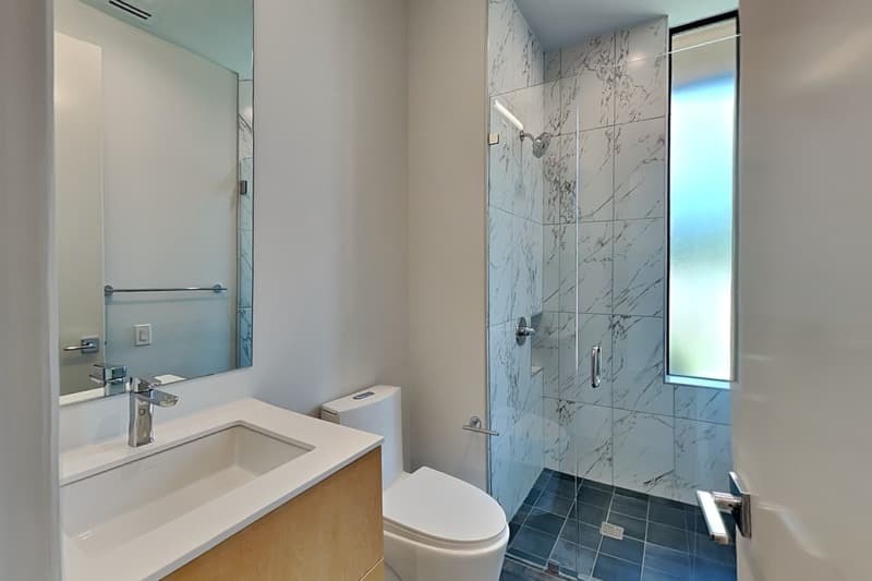 Dallas House: 103 Forest Star Dr