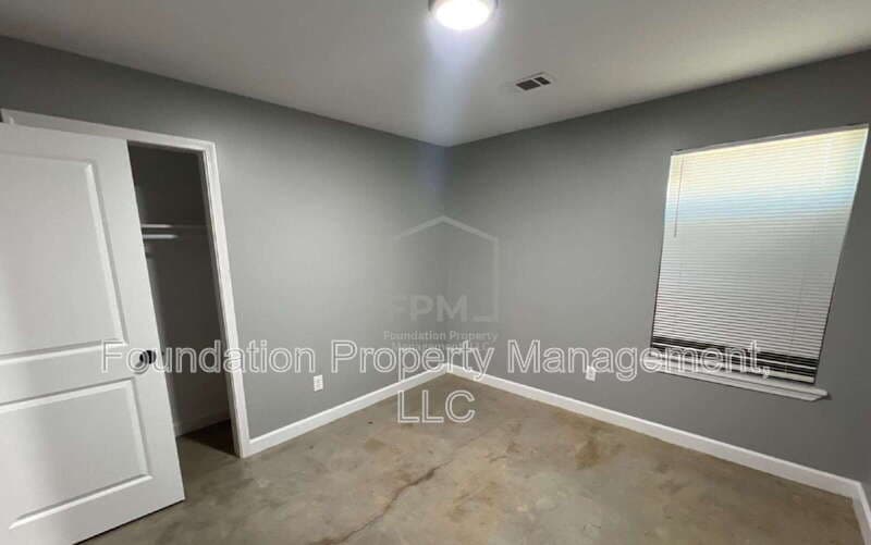 Memphis House: 1273 Englewood Street