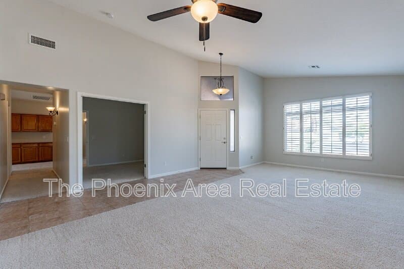Mesa House: 4133 E Elmwood St